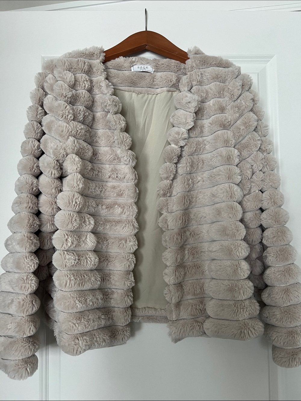 Sage Textured Ribbed Teddy Jacket in Light Taupe